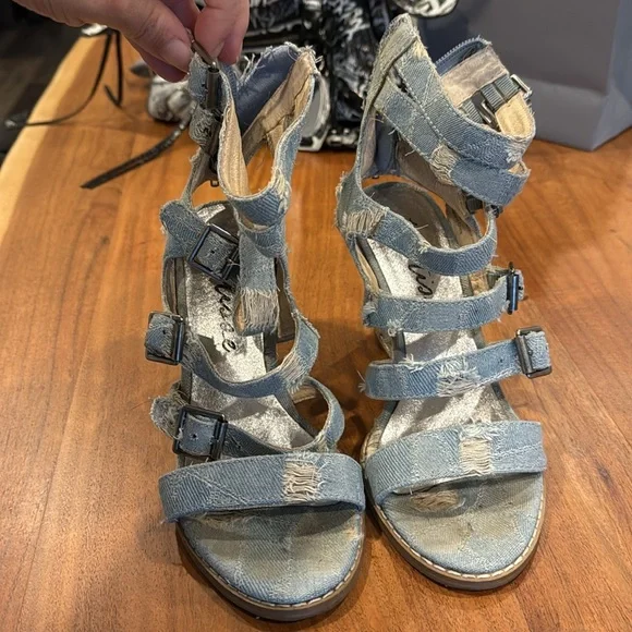 Matisse Denim Wedge Sandals - Picture 3 of 7